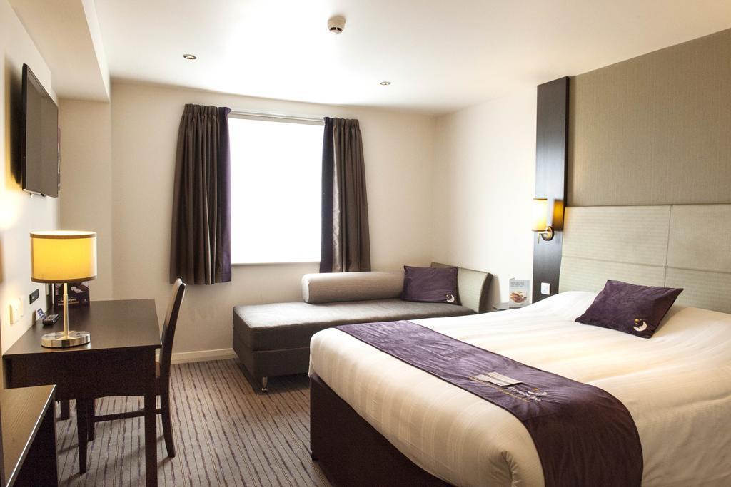 Premier Inn Wirral - Heswall Luaran gambar