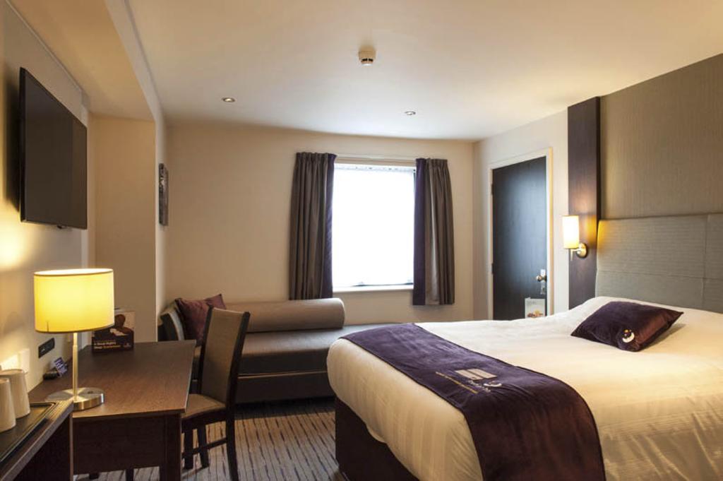 Premier Inn Wirral - Heswall Luaran gambar