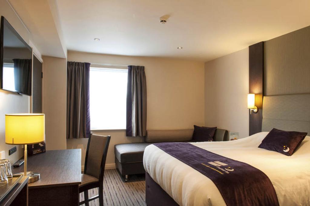 Premier Inn Wirral - Heswall Luaran gambar