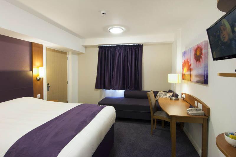 Premier Inn Wirral - Heswall Luaran gambar